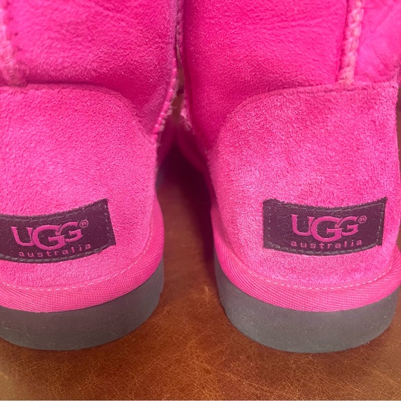 UGG Australia Genuine Sheepskin Boots In Pink Raspberry Sorbet Color Girls Sz 5 - Picture 9 of 16